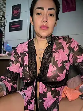 exquentadamay online show from April 22, 7:11 am