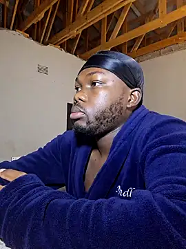 Snapshot of LaughRiotX chatting on September 26, 5:11 am LaughRiotX online show from September 26, 5:11 am