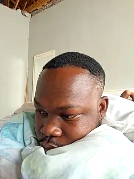 Snapshot of LaughRiotX chatting on October 3, 2:47 pm LaughRiotX online show from October 3, 2:47 pm