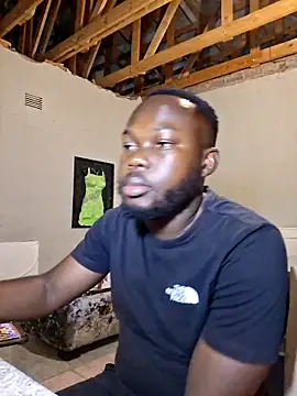 Snapshot of LaughRiotX chatting on November 2, 8:11 pm LaughRiotX online show from November 2, 8:11 pm