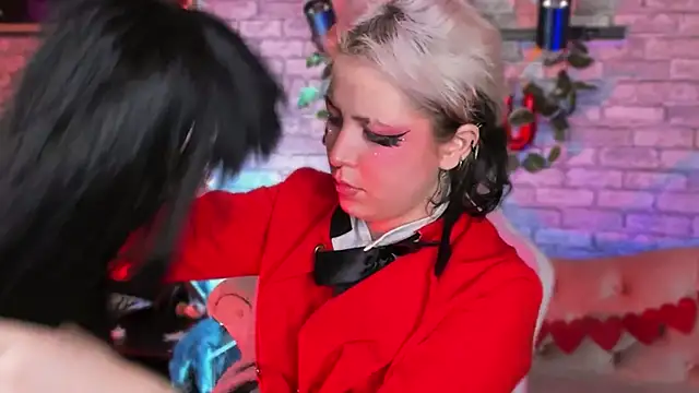 Snapshot of Alex_Howell chatting on February 3, 3:20 am Alex Howell online show from February 3, 3:20 am