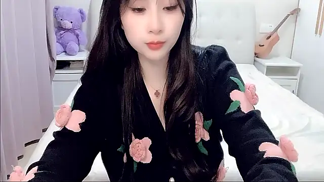 aisha123123 online show from October 30, 2:18 pm