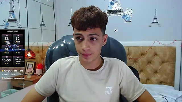 Snapshot of SkinnyBoy_ chatting on March 8, 4:28 pm SkinnyBoy online show from March 8, 4:28 pm