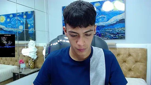 Snapshot of SkinnyBoy_ chatting on September 11, 1:00 pm SkinnyBoy online show from September 11, 1:00 pm