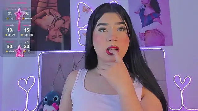 Ashley piinkk  online show from May 18, 12:22 pm