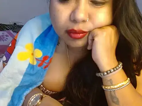 Snapshot of TASHa009 chatting on December 25, 8:50 pm TASHa009 online show from December 25, 8:50 pm