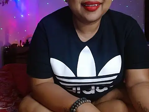 Snapshot of TASHa009 chatting on March 19, 5:06 pm TASHa009 online show from March 19, 5:06 pm