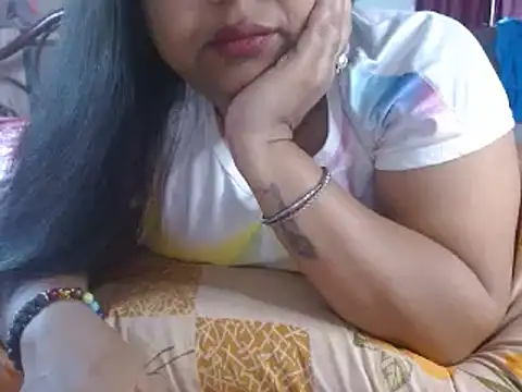 Snapshot of TASHa009 chatting on March 20, 8:42 am TASHa009 online show from March 20, 8:42 am