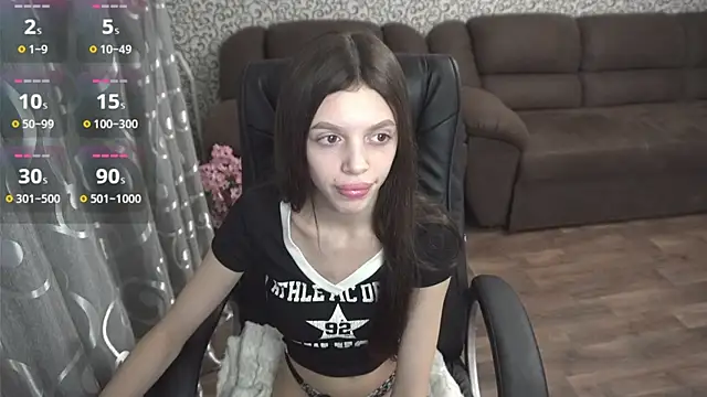 Snapshot of Billly1Love chatting on December 23, 10:01 pm Billly1Love online show from December 23, 10:01 pm