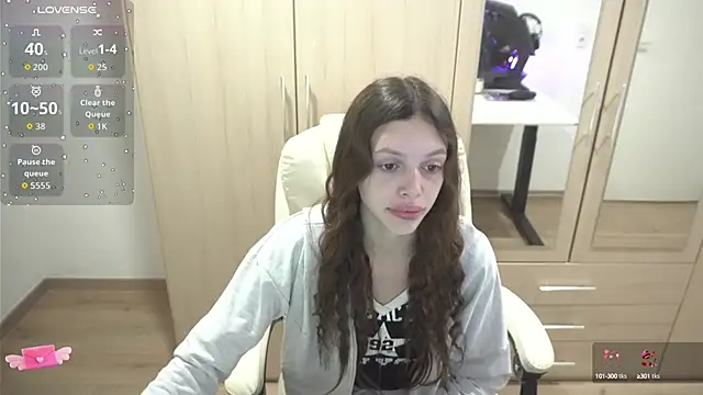 Snapshot of Billly1Love chatting on September 17, 10:44 pm Billly1Love online show from September 17, 10:44 pm