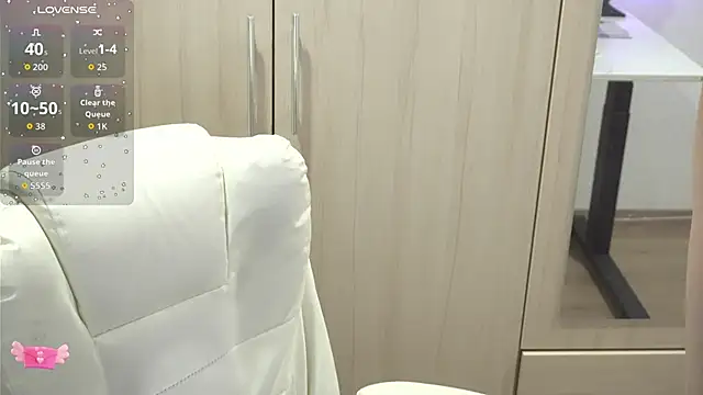 Snapshot of Billly1Love chatting on October 9, 10:08 pm Billly1Love online show from October 9, 10:08 pm