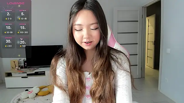 Fluffy Rose online show from July 19, 1:09 am