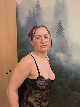 Snapshot of ladoucedu34 chatting on June 16, 3:36 pm ladoucedu34 online show from June 16, 3:36 pm