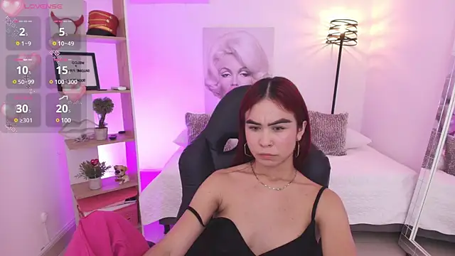 Snapshot of gabriiellaa__ chatting on February 5, 7:53 pm gabriiellaa online show from February 5, 7:53 pm