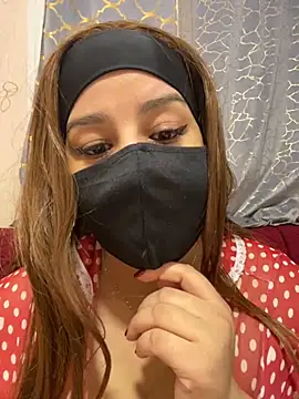 Snapshot of mari_layali chatting on September 13, 8:08 pm mari layali online show from September 13, 8:08 pm