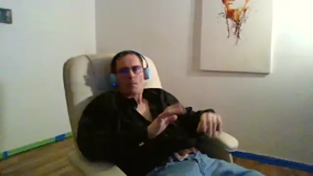 Snapshot of Minm666 chatting on March 5, 9:11 pm Minm666 online show from March 5, 9:11 pm