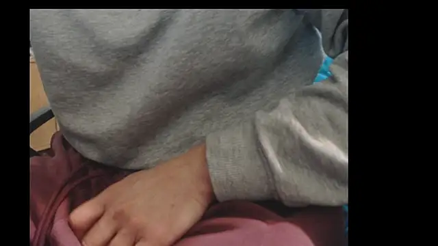 Snapshot of sexualtensionrelation chatting on November 20, 4:07 pm sexualtensionrelation online show from November 20, 4:07 pm