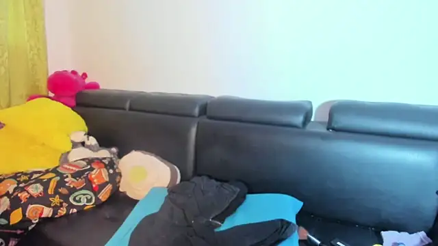 jennifer ts online show from March 25, 9:43 pm