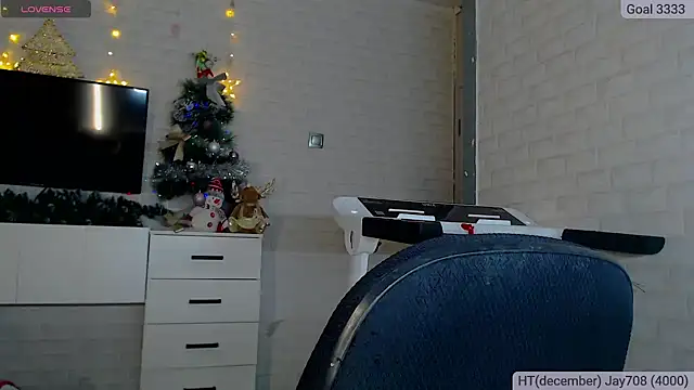 Snapshot of SuchCute chatting on December 16, 2:36 am SuchCute online show from December 16, 2:36 am
