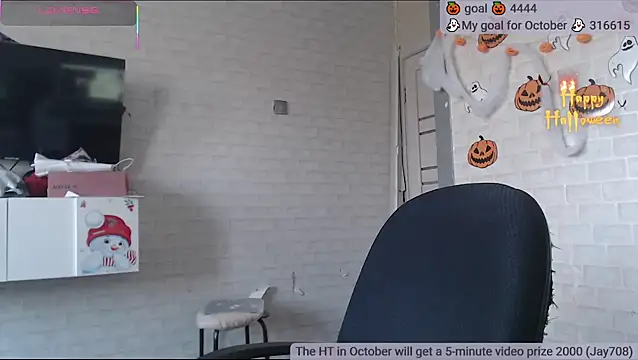 SuchCute online show from October 27, 3:21 am