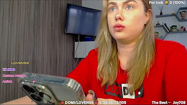 SuchCute online show from March 15, 3:01 am