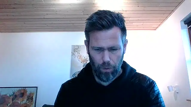 Snapshot of Gotta1 chatting on December 20, 2:16 pm Gotta1 online show from December 20, 2:16 pm