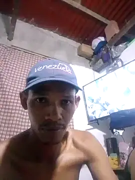 Snapshot of morenapeliroja chatting on January 13, 12:19 am morenapeliroja online show from January 13, 12:19 am
