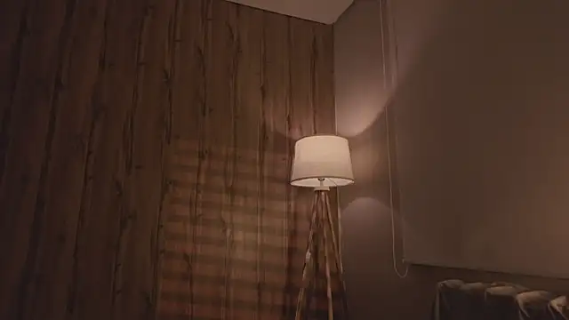 MariMaddison online show from November 20, 8:19 pm