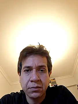 Snapshot of Tulio_maravilha12 chatting on February 26, 6:29 pm Tulio maravilha12 online show from February 26, 6:29 pm