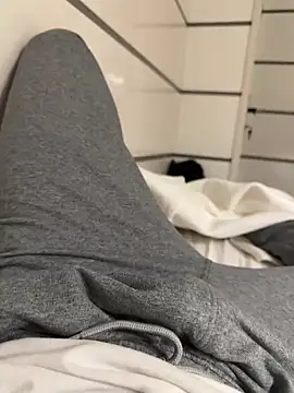 young1fucker online show from December 16, 6:32 am