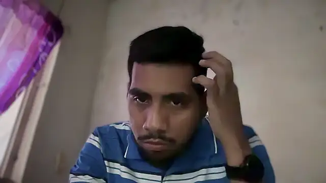 Snapshot of EnriquePersian197 chatting on January 26, 10:35 pm EnriquePersian197 online show from January 26, 10:35 pm