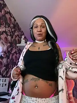 Jaylaloveofficial online show from February 23, 8:06 pm