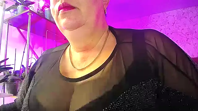  Sweet Woman online show from October 26, 5:35 am