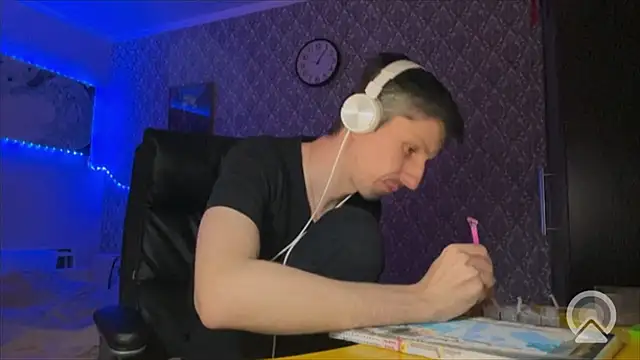 Aki-Laky online show from January 31, 8:07 pm