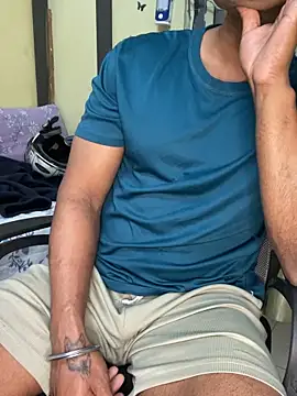 loveboyrp online show from February 3, 9:03 am