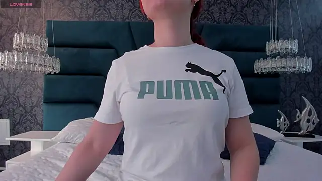 Snapshot of ELIZABETT_ chatting on March 19, 2:13 pm ELIZABETT online show from March 19, 2:13 pm