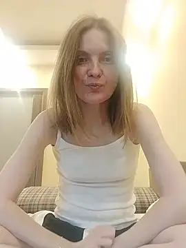 Snapshot of PamelaRisessss chatting on June 6, 4:44 pm PamelaRisessss online show from June 6, 4:44 pm