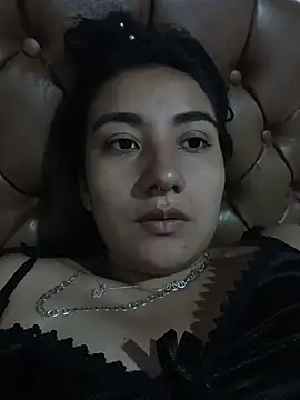 Snapshot of Hellen_Alex chatting on February 25, 2:27 pm Hellen Alex online show from February 25, 2:27 pm