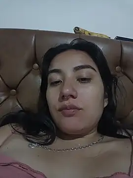 Snapshot of Hellen_Alex chatting on March 9, 2:43 pm Hellen Alex online show from March 9, 2:43 pm