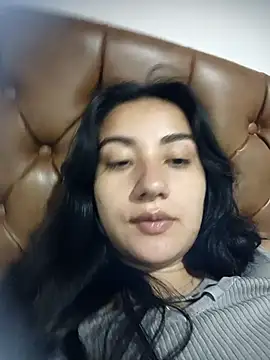 Snapshot of Hellen_Alex chatting on April 2, 3:09 pm Hellen Alex online show from April 2, 3:09 pm
