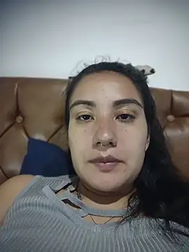 Snapshot of Hellen_Alex chatting on April 21, 2:12 pm Hellen Alex online show from April 21, 2:12 pm