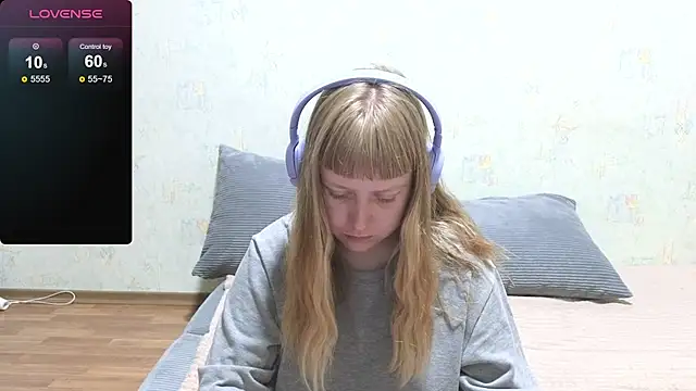 June shy0 online show from July 8, 6:51 am
