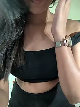 Snapshot of Meenakshi_ chatting on January 9, 1:13 pm Meenakshi  online show from January 9, 1:13 pm