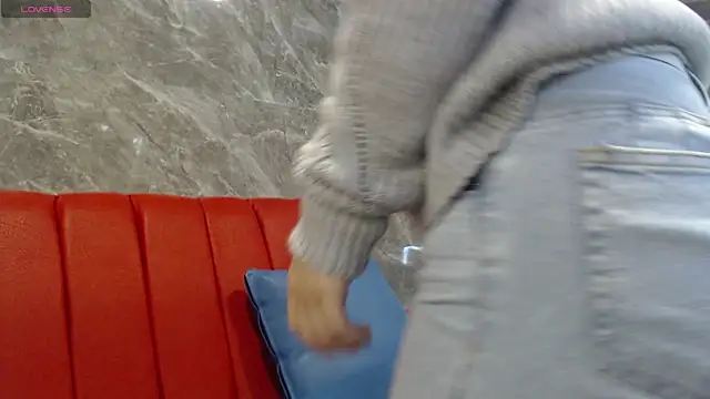  isaabellaa online show from February 15, 11:50 am