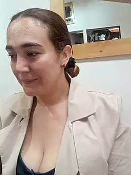 skayhot  online show from February 10, 11:47 am