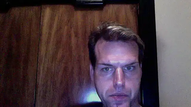 Snapshot of Dreagon79 chatting on March 10, 9:58 am Dreagon79 online show from March 10, 9:58 am