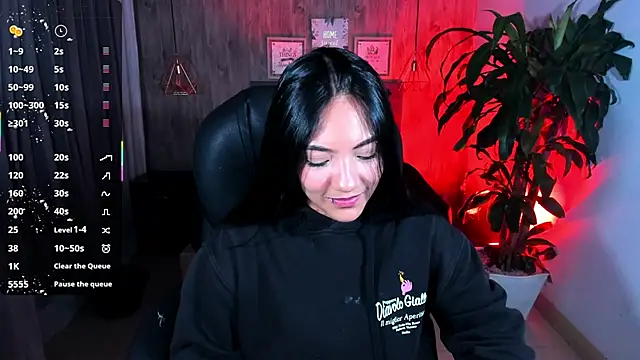 miichael black online show from December 4, 9:23 pm