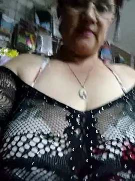 Edged Hot69 online show from November 20, 12:11 am