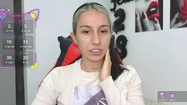 Snapshot of tammyandrade_ chatting on November 13, 1:48 am tammyandrade online show from November 13, 1:48 am