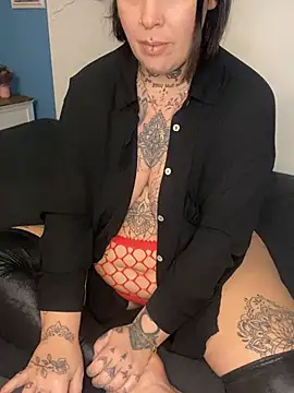 Snapshot of blondy40 chatting on January 10, 5:15 pm blondy40 online show from January 10, 5:15 pm